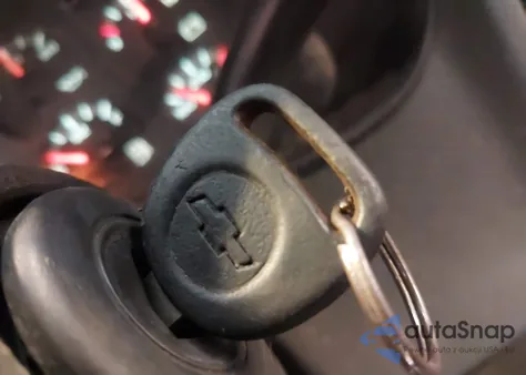 2006 Chevrolet Silverado 1500 Lt1 from USA, damaged, VIN 2GCEK13Z661304382